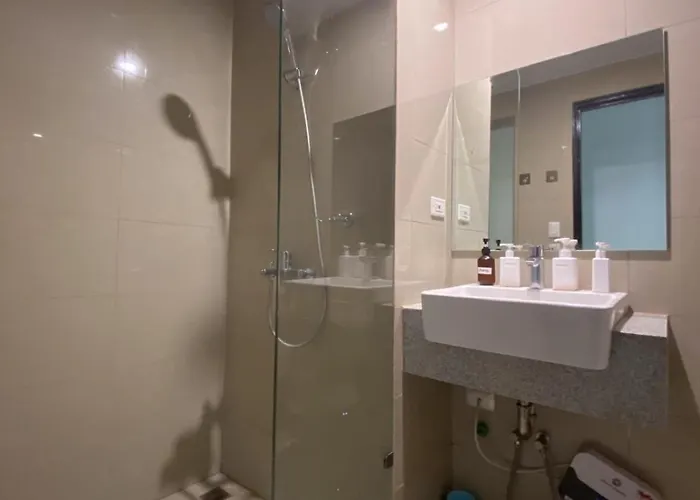 Apartment 120 Sqm 3bedrooms Facing Bay Sunset, Airports, Okada, Solaire, Moa, Free Parking Manila