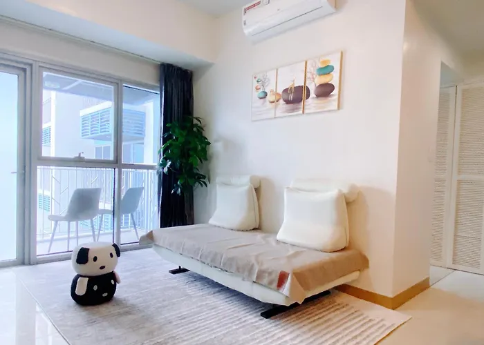 120 Sqm 3bedrooms Facing Bay Sunset, Airports, Okada, Solaire, Moa, Free Parking Apartment *