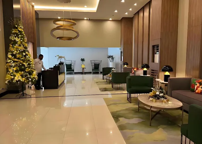 120 Sqm 3bedrooms Facing Bay Sunset, Airports, Okada, Solaire, Moa, Free Parking *